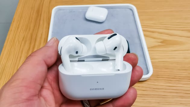 AirPods Pro mới của Apple với tính năng khử tiếng ồn chủ động sẽ được bán vào ngày 30 tháng 10 tại Trung Quốc.