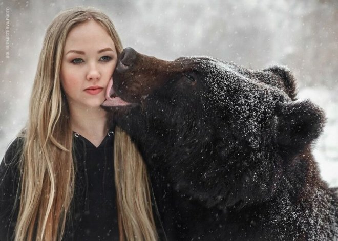 Cứu gấu con khỏi rạp xiếc, cô gái Nga tìm thấy bạn thân trọn đời - Ảnh 6