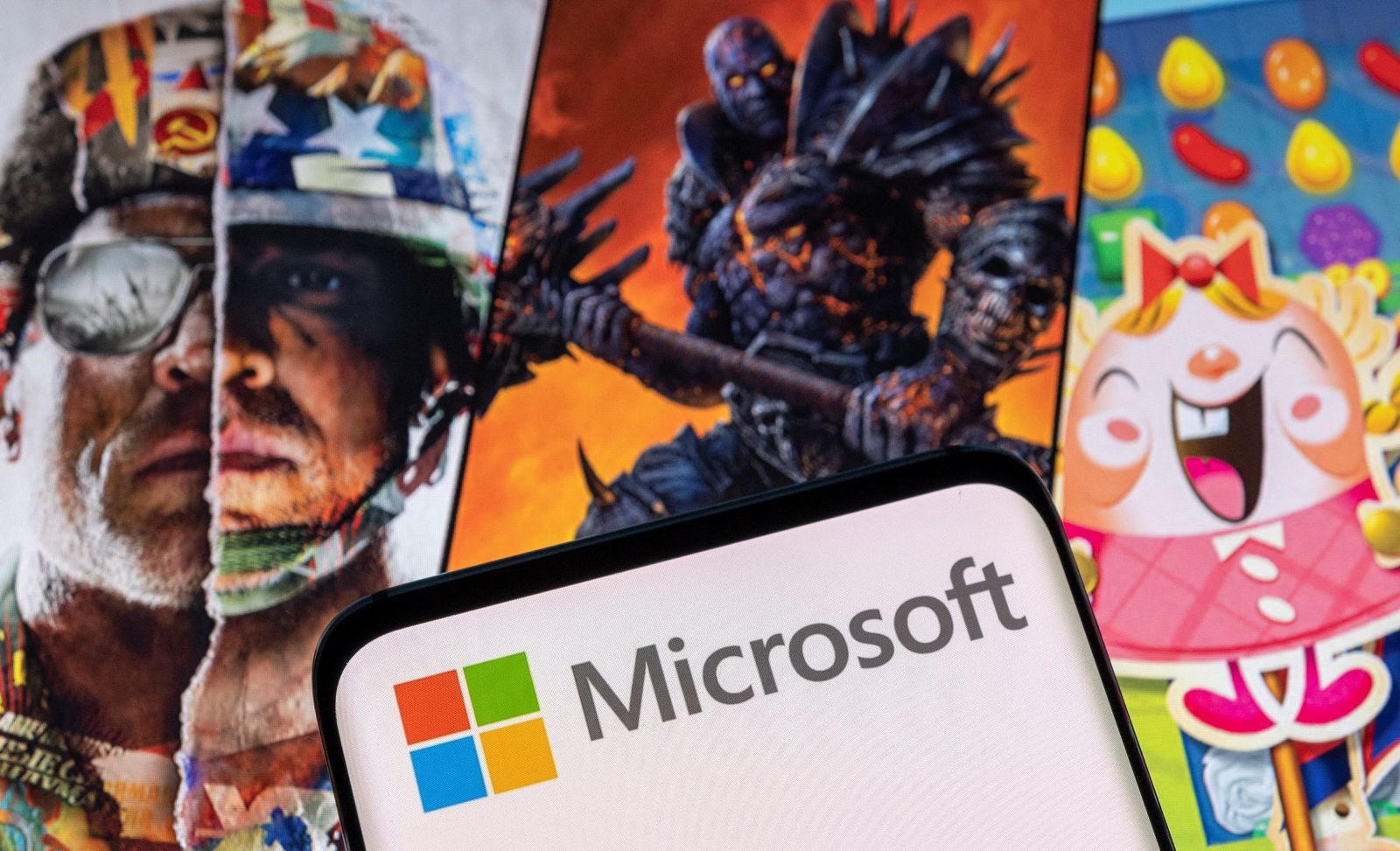 Microsoft mua lại Activision Blizzard